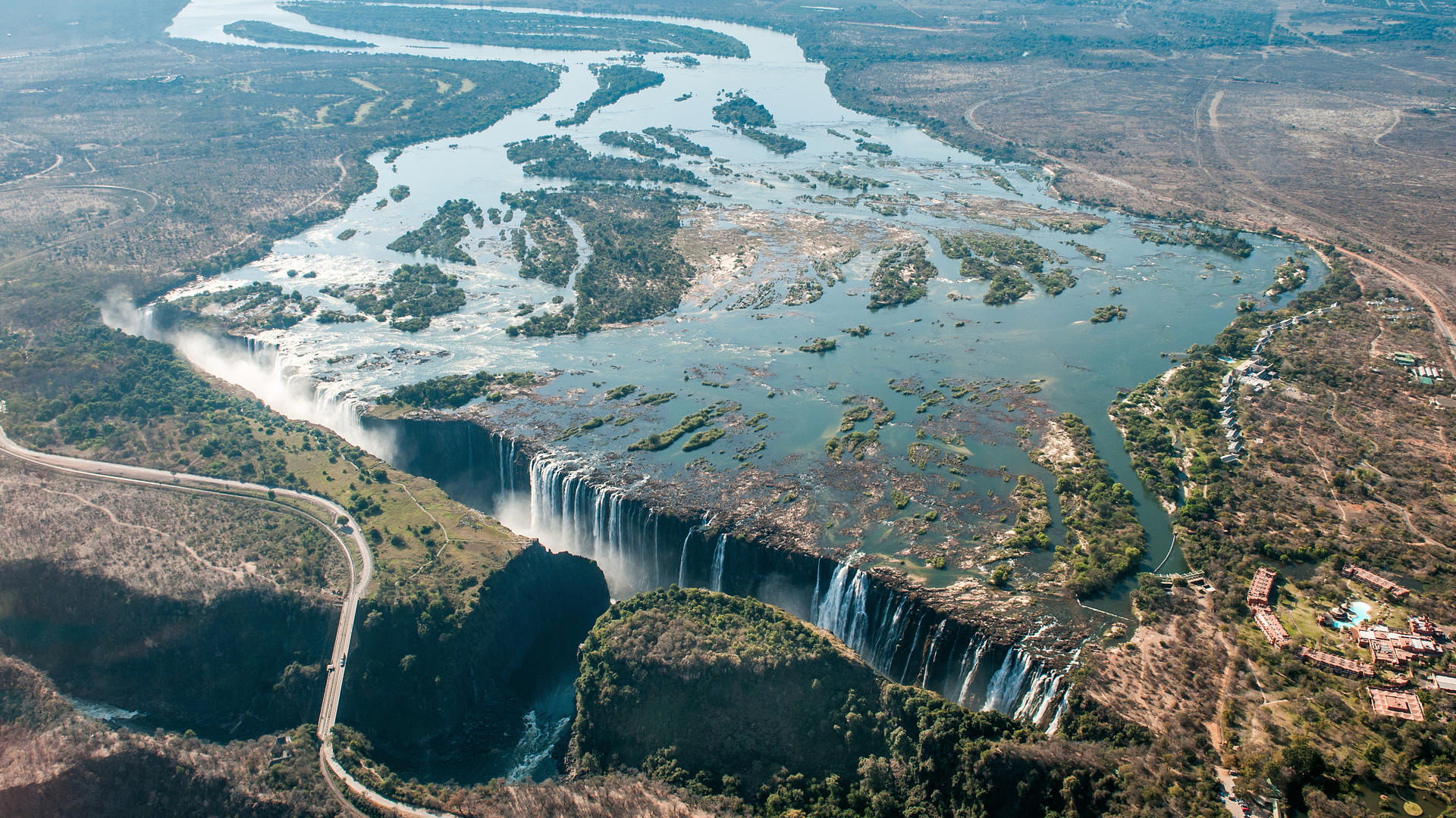 Cape Town, Victoria Falls & Botswana Adventure